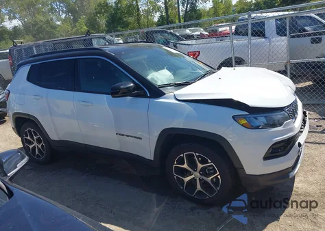 2024 Jeep Compass Limited 4X4 from USA, damaged, VIN 3C4NJDCN1RT156341